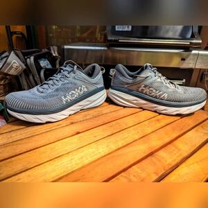 Hoka, Bondi 7, size 11, gray